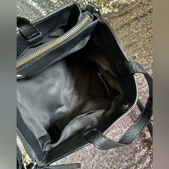 VINCE CAMUTO Black Leather Satchel Crossbody Handbag - Picture 12 of 17